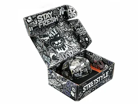 Monochrome Graffiti Mailer Box with Cap by Xinhua Pack Legend