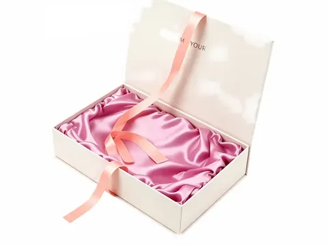 White Flip-Top Box with Pink Satin by Xinhua Pack Legend