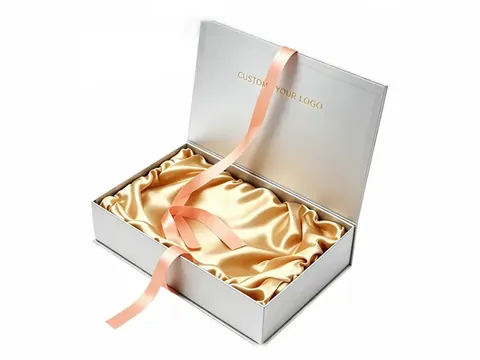 Silver Flip-Top Box with Gold Satin by Xinhua Pack Legend