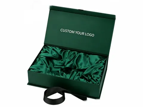 Emerald Flip-Top Box with Green Satin by Xinhua Pack Legend