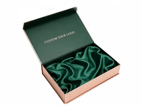 Dark Green Flip-Top Box with Green Satin by Xinhua Pack Legend