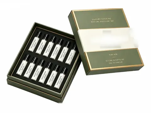 Sage Green Lid and Base 12-Vial Box by Xinhua Pack Legend